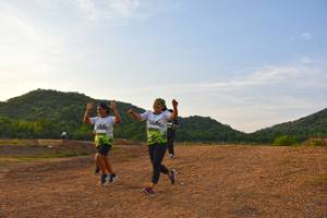 BIB: 2914, 2912, 2414
                            <button type="button" onclick="openModal(3783680)" class="btn btn-primary btn-sm float-right btn-popup" data-toggle="modal" data-target=".modal-high-quality">
                        <i class="fas fa-shopping-cart"></i> Add to Cart
                    </button>
                                            <button type="button" onclick="isThisMe(3783680, true)" class="btn btn-success btn-sm float-right btn-popup btn-isme hidden" data-toggle="tooltip" data-placement="bottom" title="นี่คือรูปของคุณใช่ไหม คลิกที่นี่เพื่อเอาเข้าอัลบั้ม">
                        <i class="fas fa-plus"></i> Add to album
                    </button>
                    <button type="button" onclick="isThisMe(3783680, false)" class="btn btn-warning btn-sm float-right btn-popup btn-isnotme hidden">
                        <i class="fas fa-ban"></i> Remove from album
                    </button>